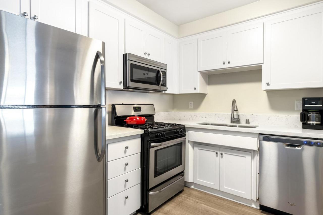 Santa Monica 1br W Rooftop Nr Farmers Mkt Lax-114 Apartment *